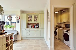 Photo 16- click for photo gallery